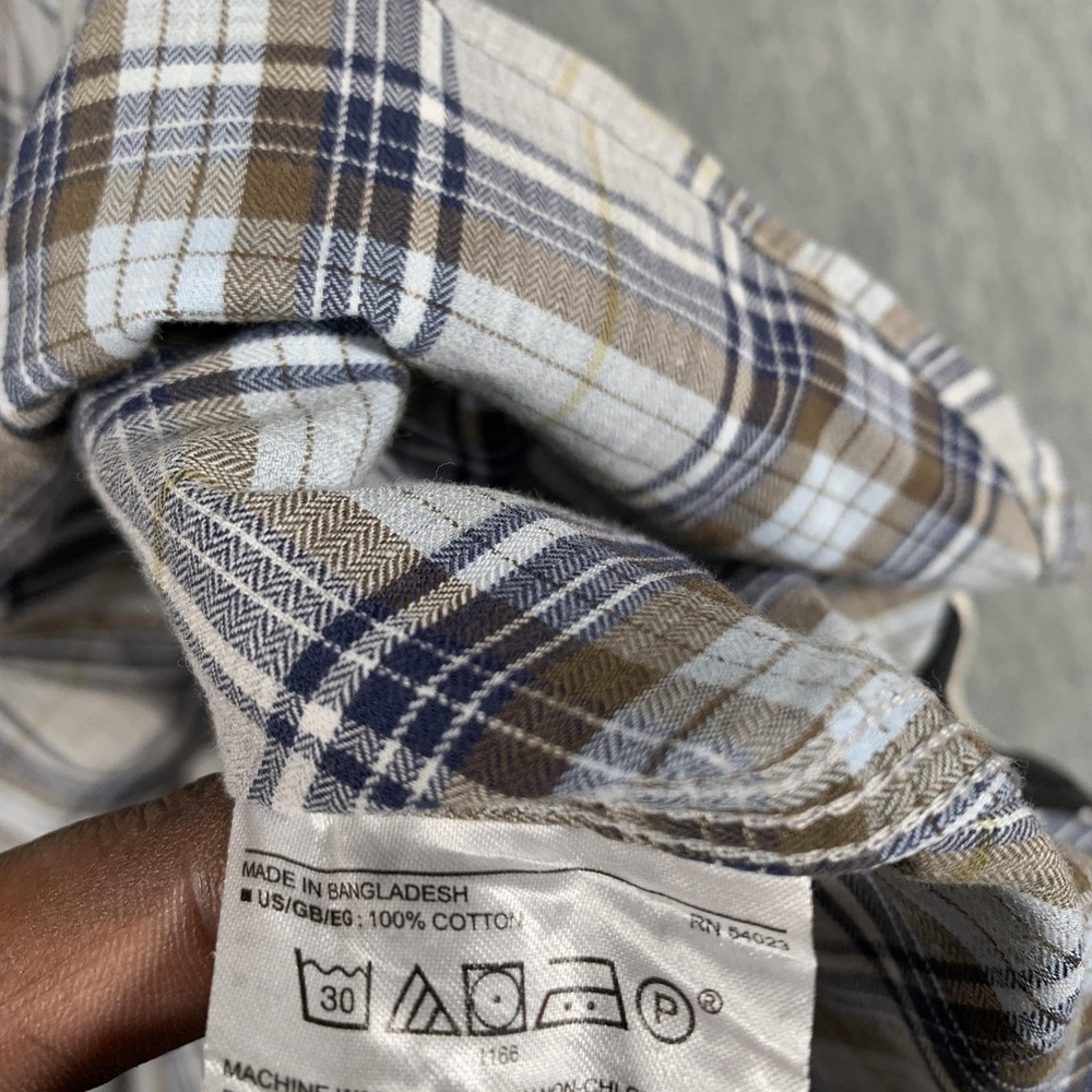 Banana Republic Shirt Mens XL Gray Plaid Camden Fit Short Sleeve Button Front - Picture 8 of 10